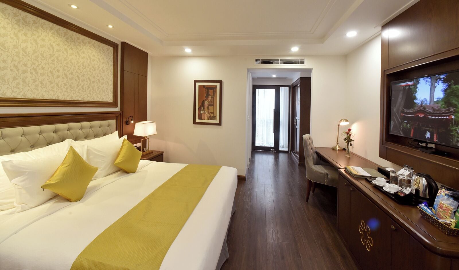 Phòng đôi Superior | Minibar, bàn, màn/rèm cản sáng, truy cập Internet không dây miễn phí 