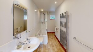 Combined shower/tub - 19th century stable with four poster, river views and free WiFi (SWANSEA)