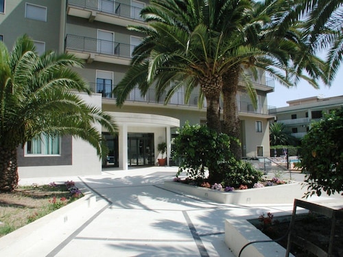 Park Hotel