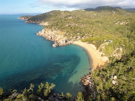 Una playa cerca