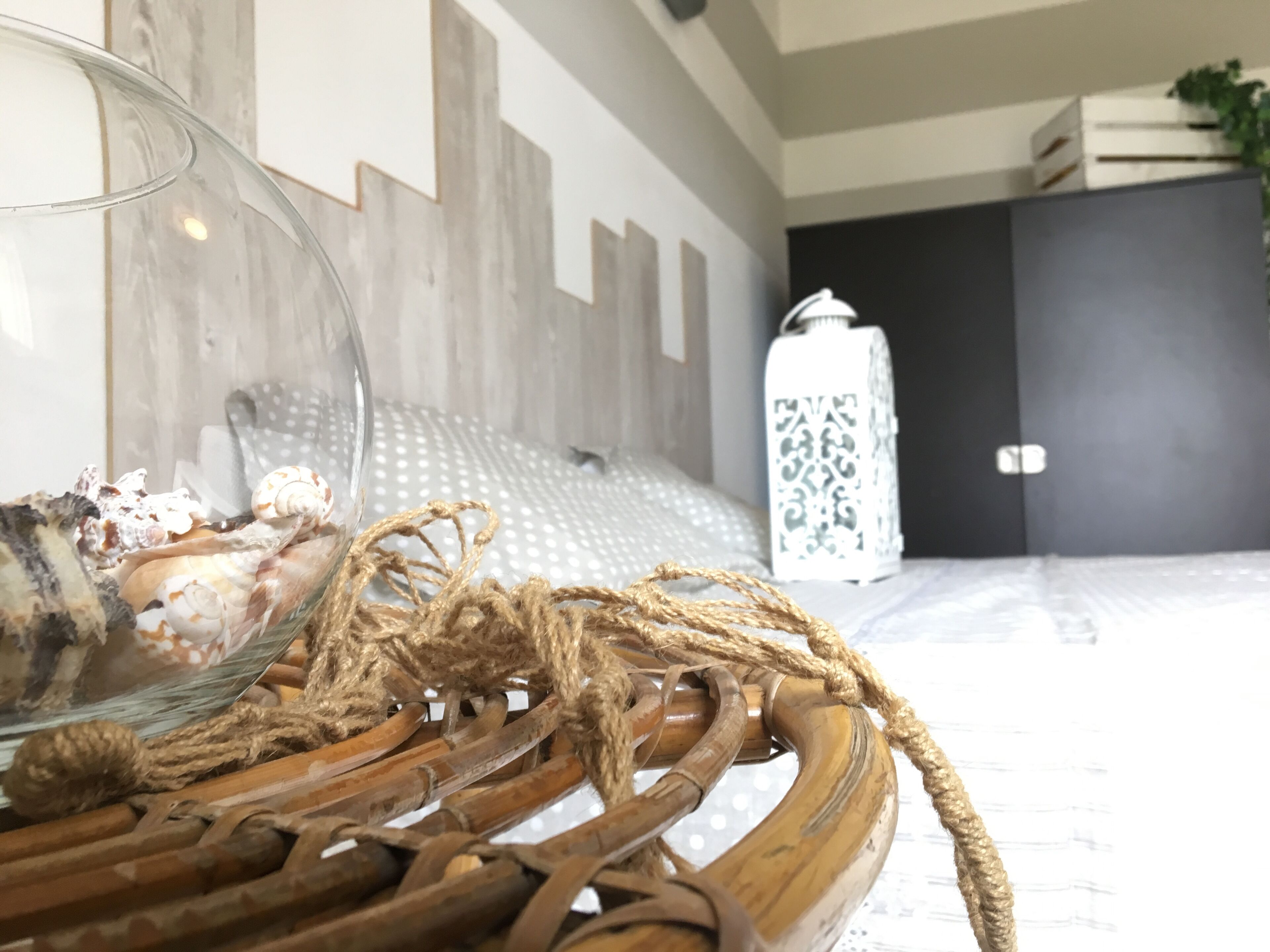 1 camera, Wi-Fi, lenzuola