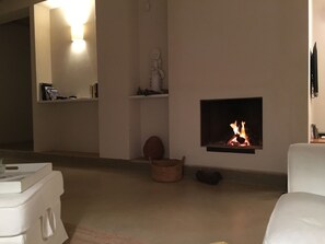 Interni