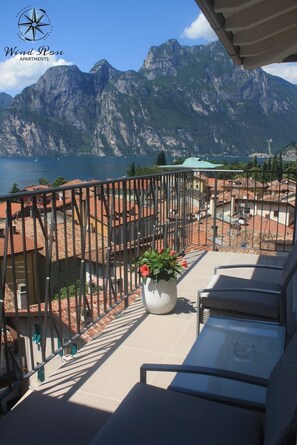 Property grounds -  The house of the Winds in the center of Torbole (Nago-torbole)