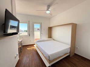 1 bedroom, iron/ironing board, free WiFi, bed sheets