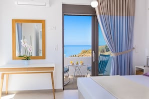 6 slaapkamers, een strijkplank/strijkijzer, gratis wifi, beddengoed