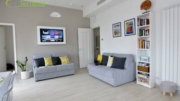 TV, fireplace, video games, books