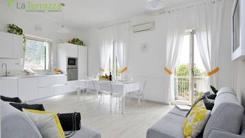 電視、壁爐、電子遊戲、書籍