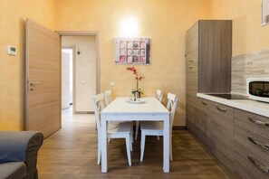 Dining - Domus Solis San Pietro, Charming apartment with a stunning view of S. Peter Dome (Roma)