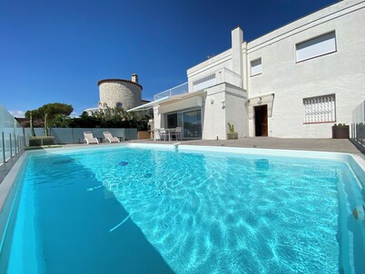 Agi Cap Llarg 9 Casa en alquiler en Roses Girona.