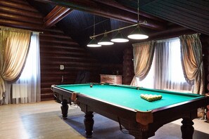 Villa, 2 habitaciones, para fumadores, acceso a la alberca | Billares