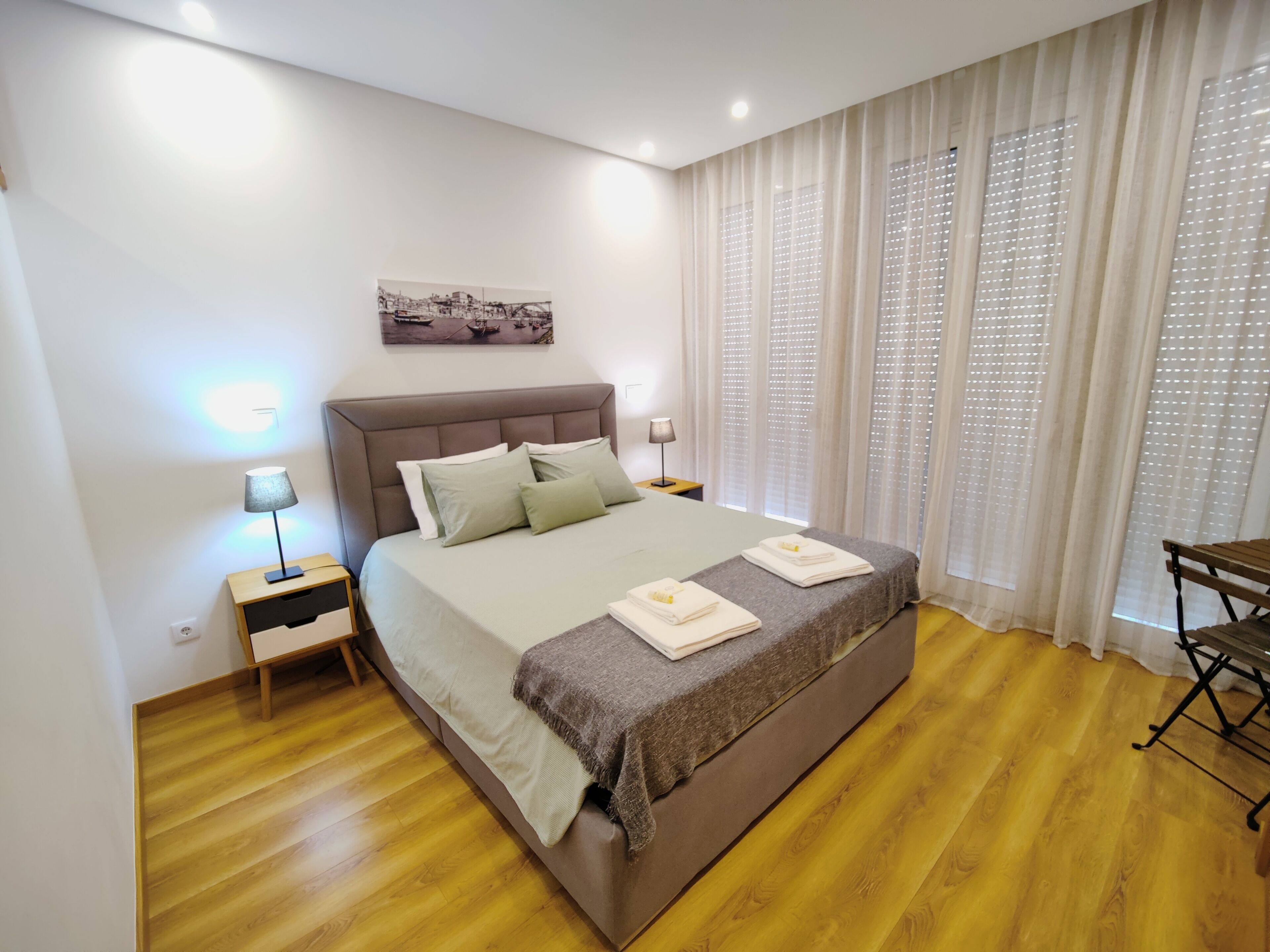 1 chambre, fer et planche à repasser, Wi-Fi gratuit, draps fournis