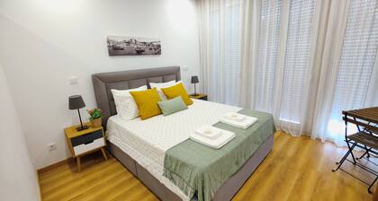 Apartment in the Historic Center of the city, with balcony, air conditioning