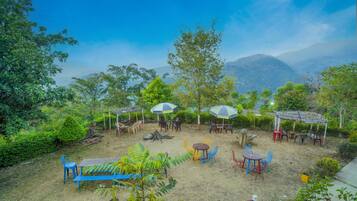 Super Deluxe with Balcony | 1 bedroom, premium bedding, pillow-top beds, minibar