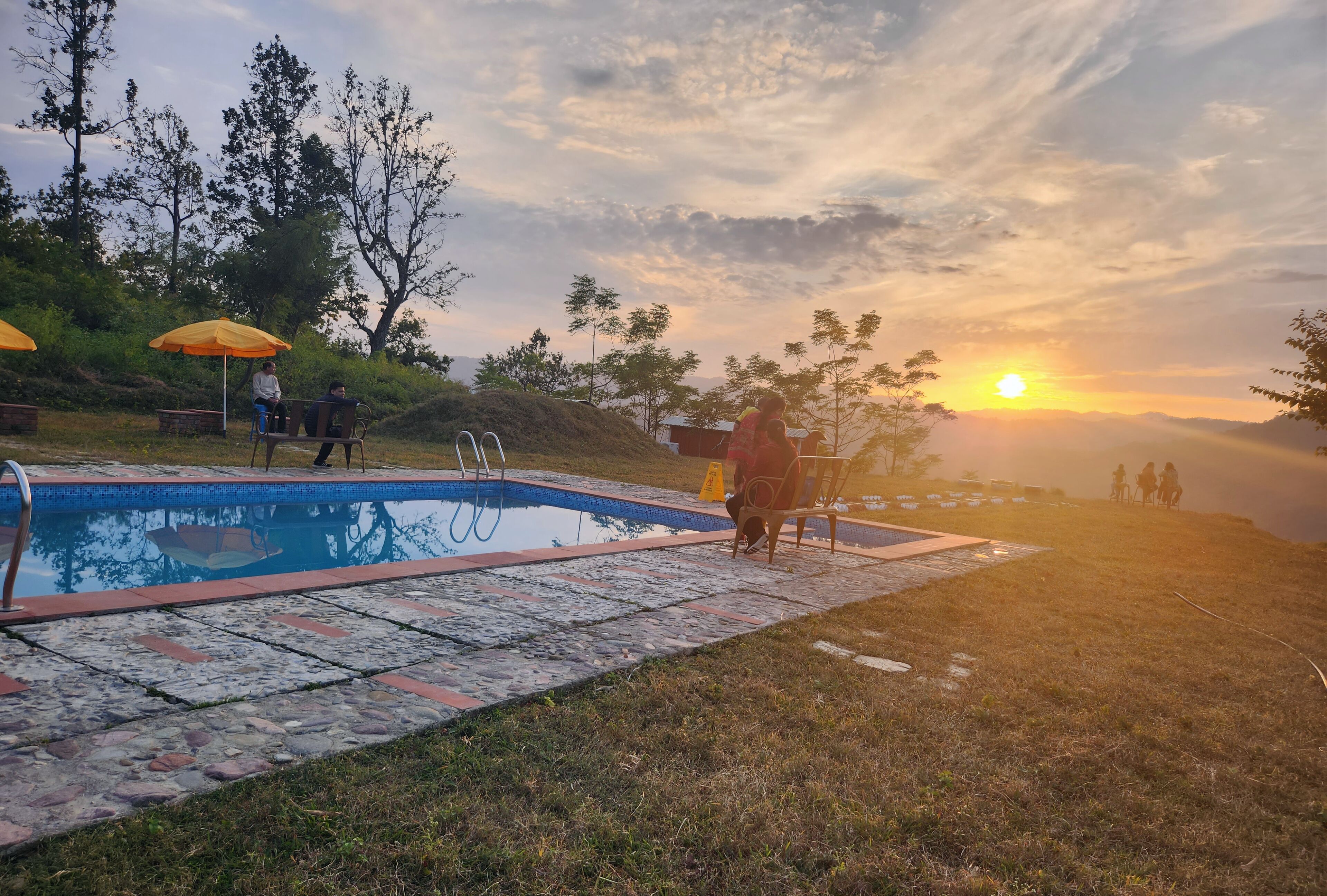 2 indoor pools, 2 outdoor pools, pool umbrellas, pool loungers