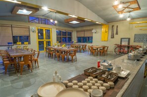 Daily buffet breakfast (INR 450 per person)