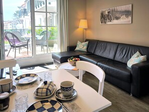 Unclassified image, 2 of 21, button - Haus Meeresblick FeWo Godewind A 1.08 Ref. 128676 - FeWo Godewind A 1.08 Ref. (Baabe)