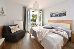 2 Schlafzimmer, Reisekinderbett, WLAN