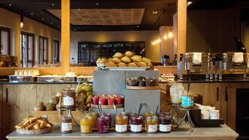 Desayuno buffet incluido todos los días