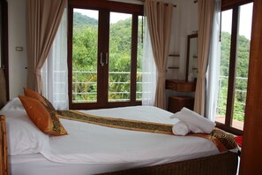 4-Bedroom Villa with Private Pool | 1 bedroom, in-room safe, desk, blackout curtains - Tropical Villa (Koh Samui)