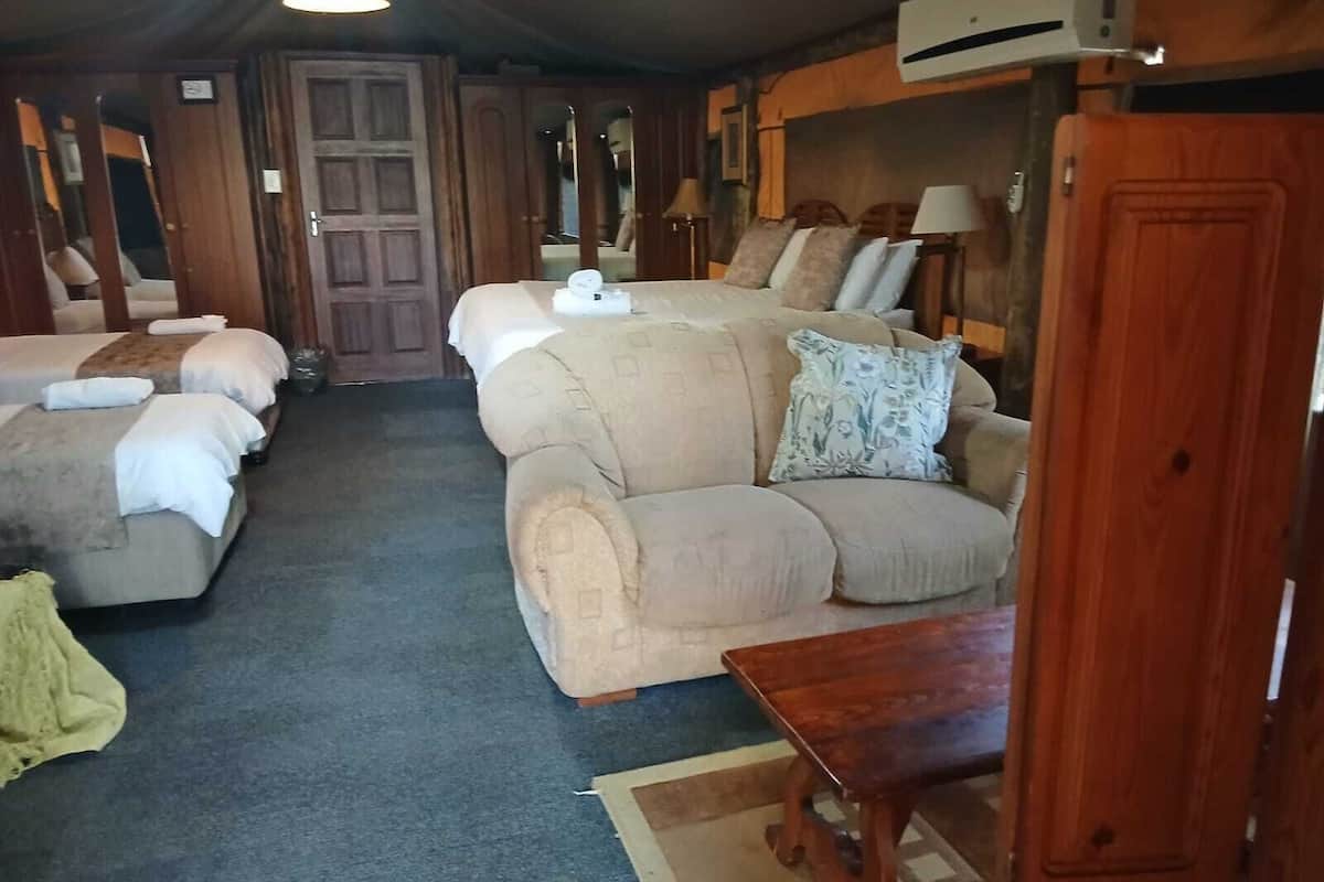 Eagle Owl luxury tented camp | In-room safe, iron/ironing board, free WiFi, bed sheets