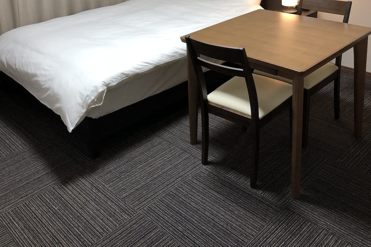 Desk, blackout curtains, soundproofing, free WiFi