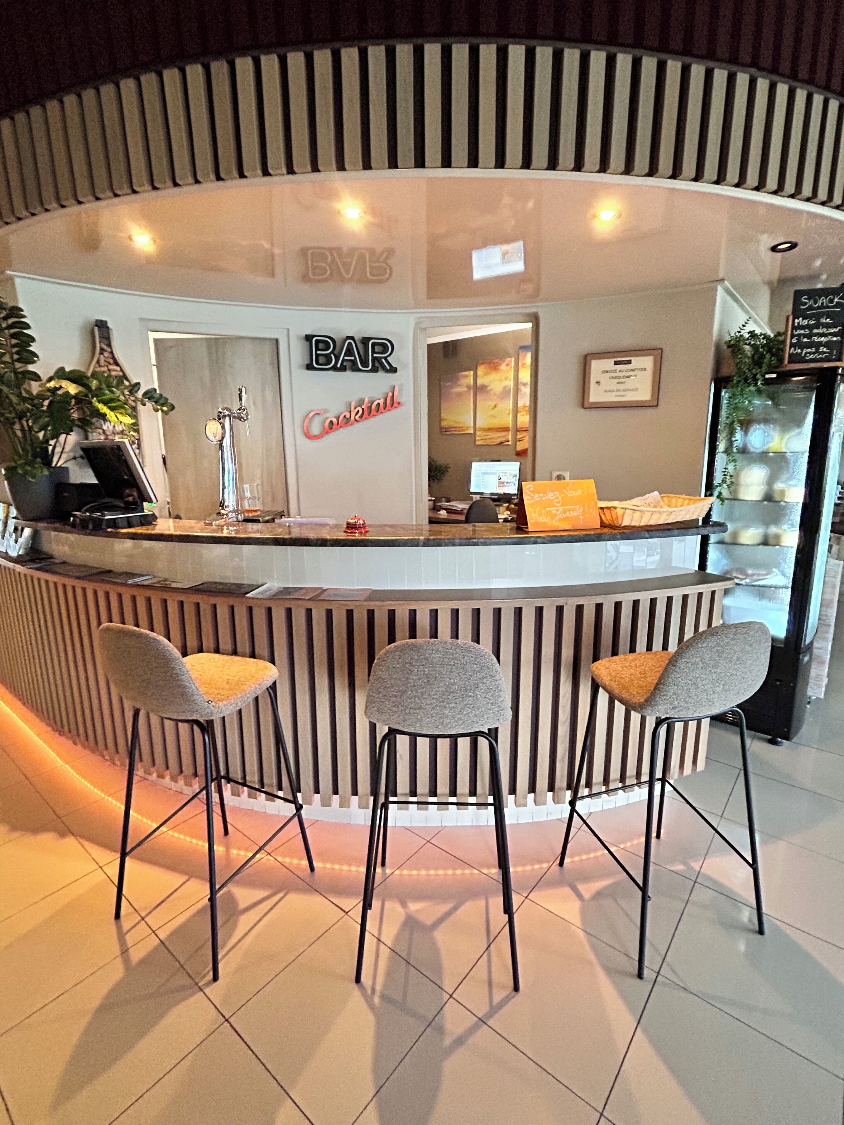 Photo - Hôtel La Pinède