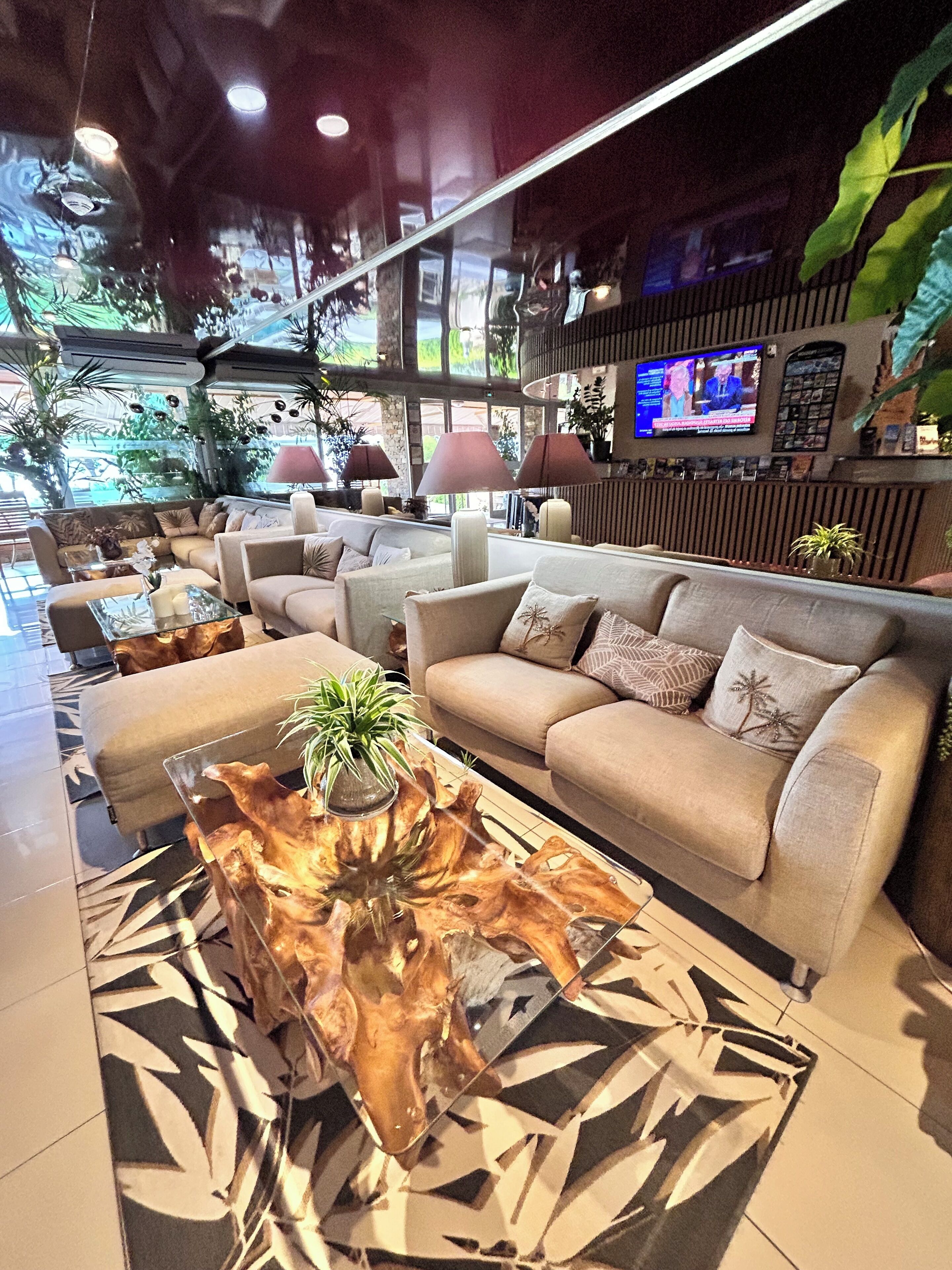 Photo - Hôtel La Pinède