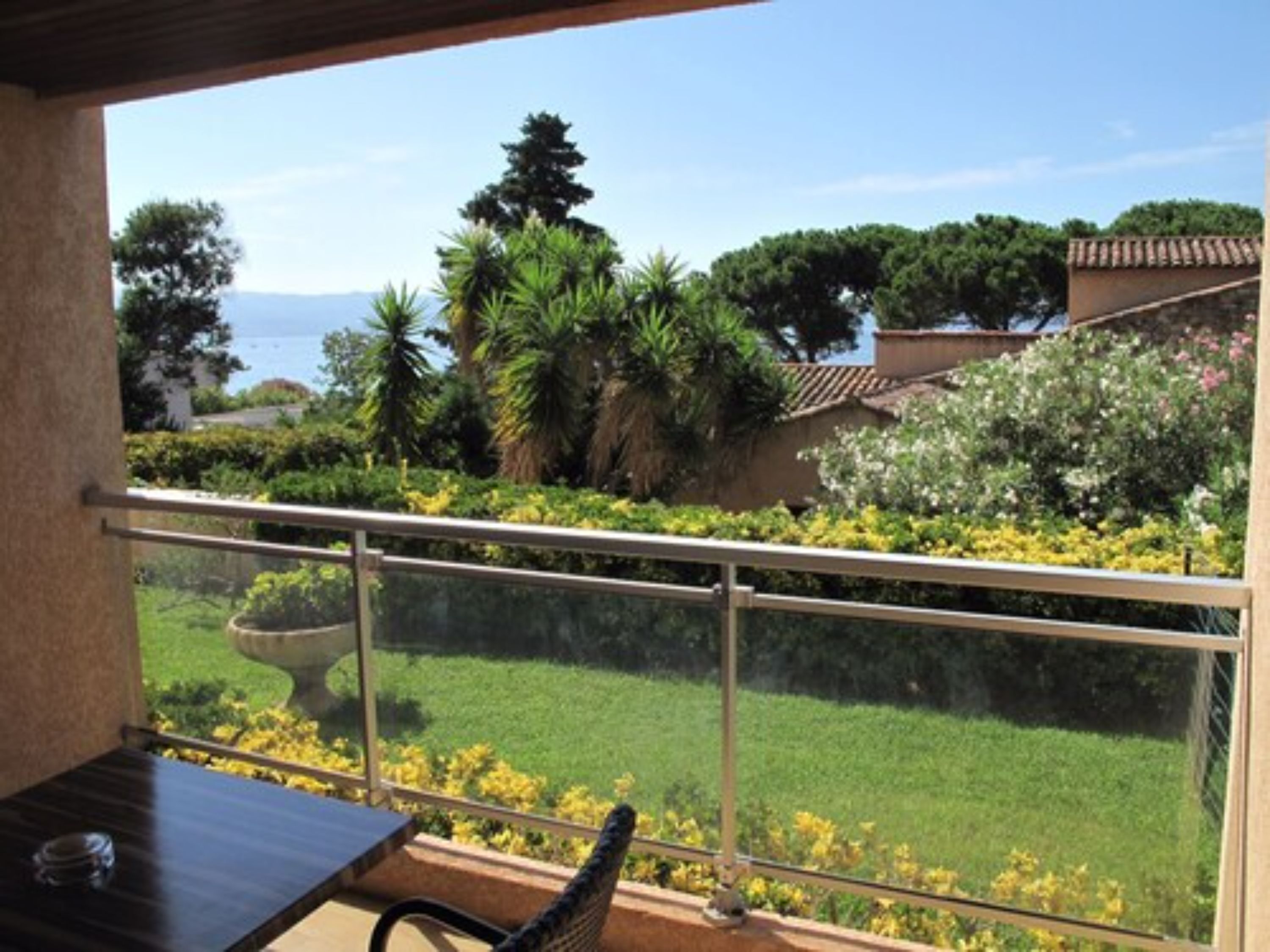 comfort double room, terrace, garden view | balcony view