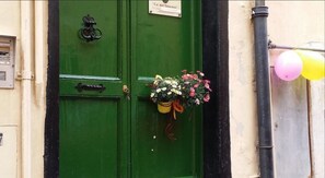 Entrada de la propiedad