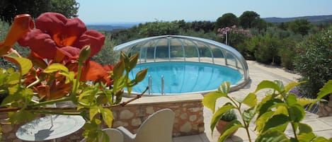 Piscine extérieure