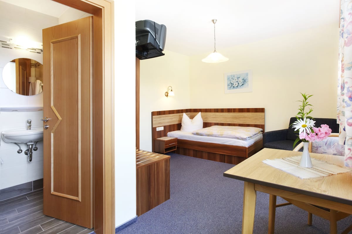 Single Room | Rollaway beds, free WiFi