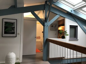 Interior - House La Rochelle near the Vieux Port for 6 to 9 people, overlooking the canal (La Rochelle)