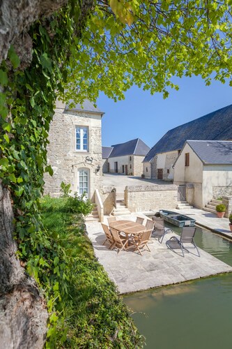 Luxury Cottage, Sauna and heated swimming pool, D-Day Beaches 15 km