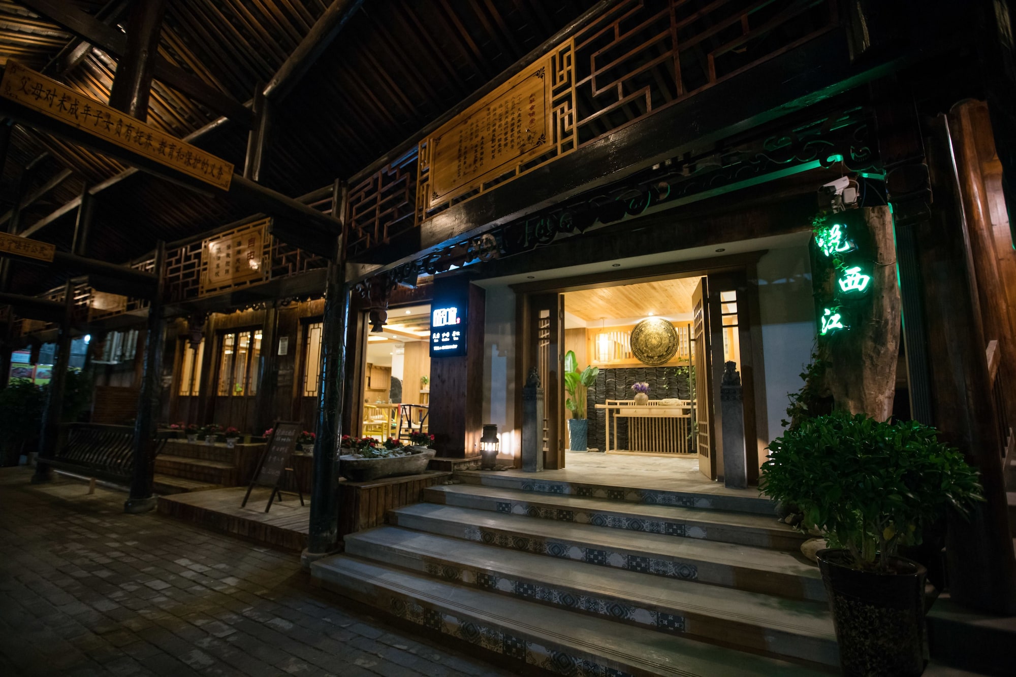 4 Star Hotels