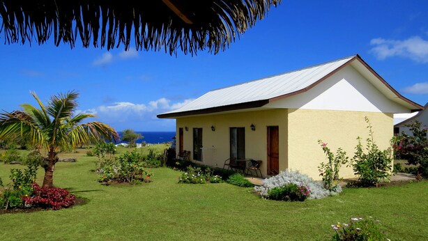 Family Cabin, 1 Bedroom, Kitchen, Garden View | 1 bedroom, WiFi (free), bed sheets - Honu Nui (Hanga Roa)