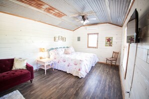 1 bedroom, iron/ironing board, bed sheets