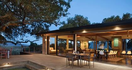 Yksityinen viini maalaistalo panoraamanäköalalla, tenniskenttä - TOT Cert 450N