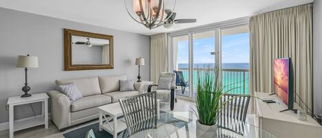 Smart-tv, een dvd-speler en een filmbibliotheek