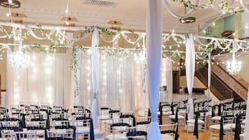 Banquet hall