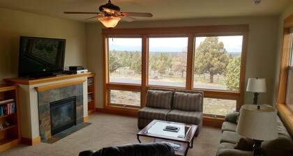 Mountian View, ilmaiset kulkuluvat 3 urheilukeskukseen, uima-altaaseen, porealtaisiin ja kävelyreitteihin!