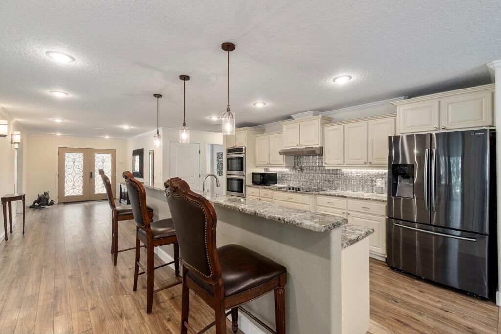 Private Island Waterfront Oasis w/ Kayaks + Pool Table + Many More Activities! 