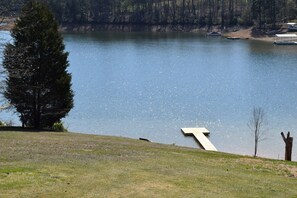 Unclassified image, 5 of 30, button