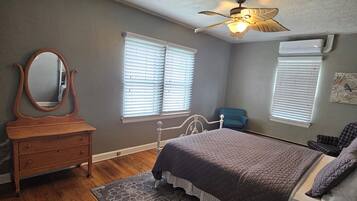 6 Schlafzimmer, WLAN, Bettwäsche