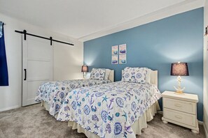 2 chambres, fer et planche à repasser, accès au Wi-Fi (inclus)