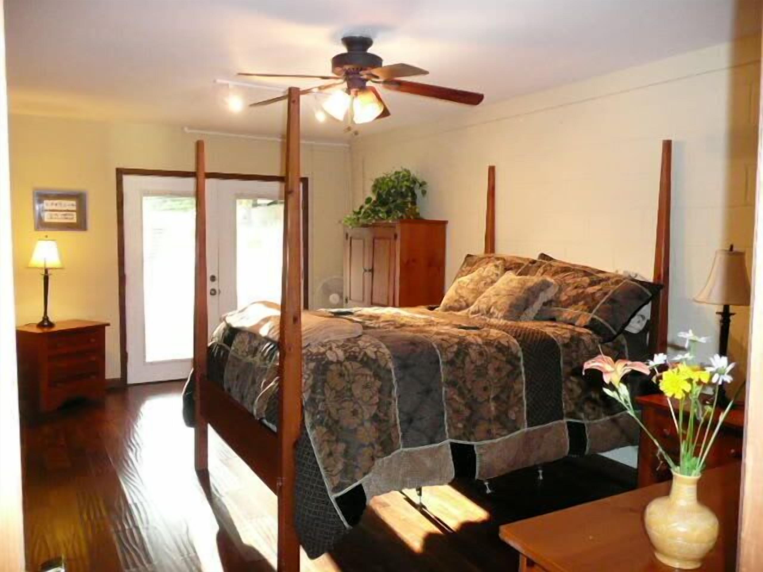 Gorgeous Home on 6 Scenic & Private Acres-Close to many lakes and rivers