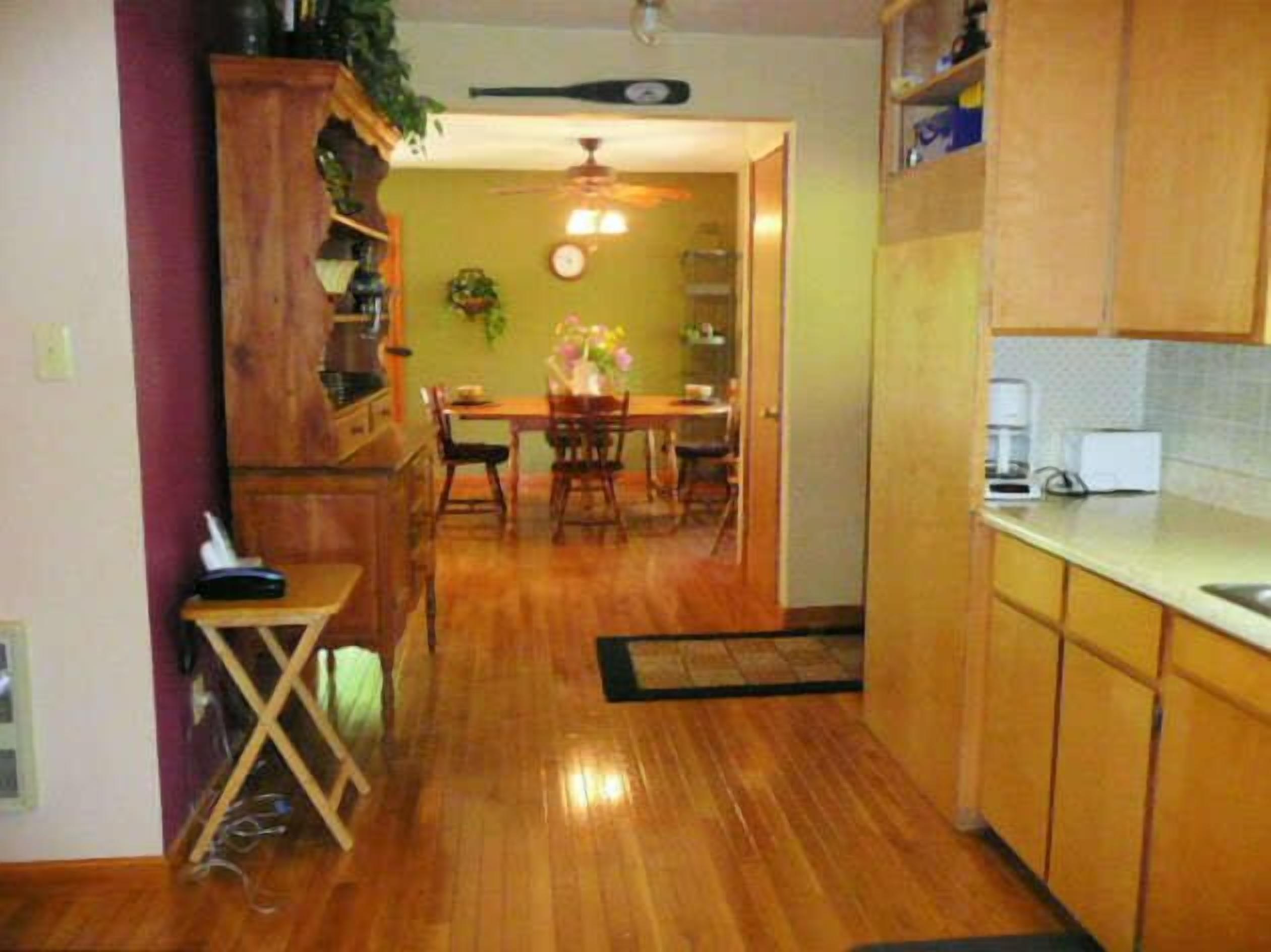 Gorgeous Home on 6 Scenic & Private Acres-Close to many lakes and rivers