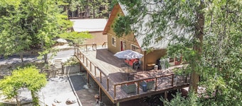 Gorgeous Home on 6 Scenic & Private Acres-Close to many lakes and rivers