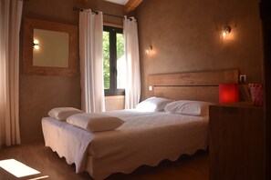 Chambres insonorisées, lits bébé (en supplément), Wi-Fi gratuit