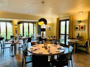 Restoran