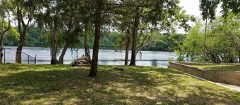 Suwannee River Bungalow